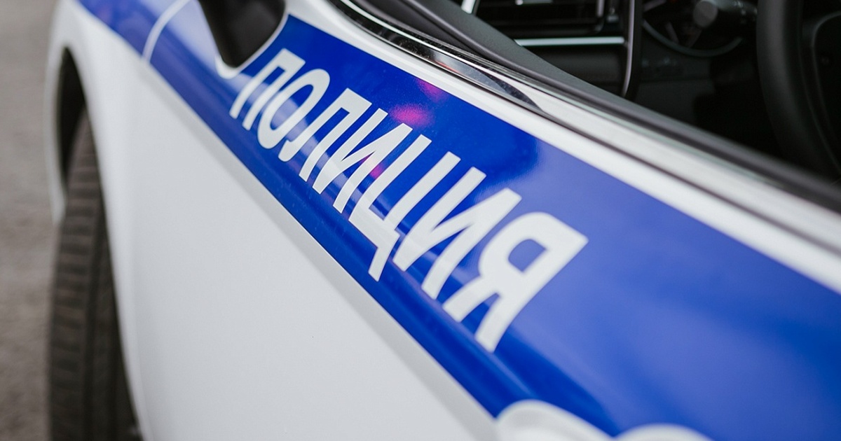 В Самаре началась проверка после гибели 13-летней девочки на шведской стенке В Самаре проводят проверку после гибели 13-летн...