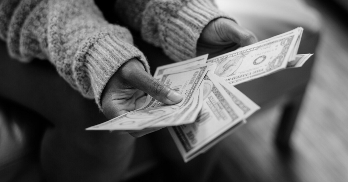 10‑кратная чемпионка мира Симон подозревается в краже у коллег по сборной 10‑кратная чемпионка мира и серебряный призёр И...