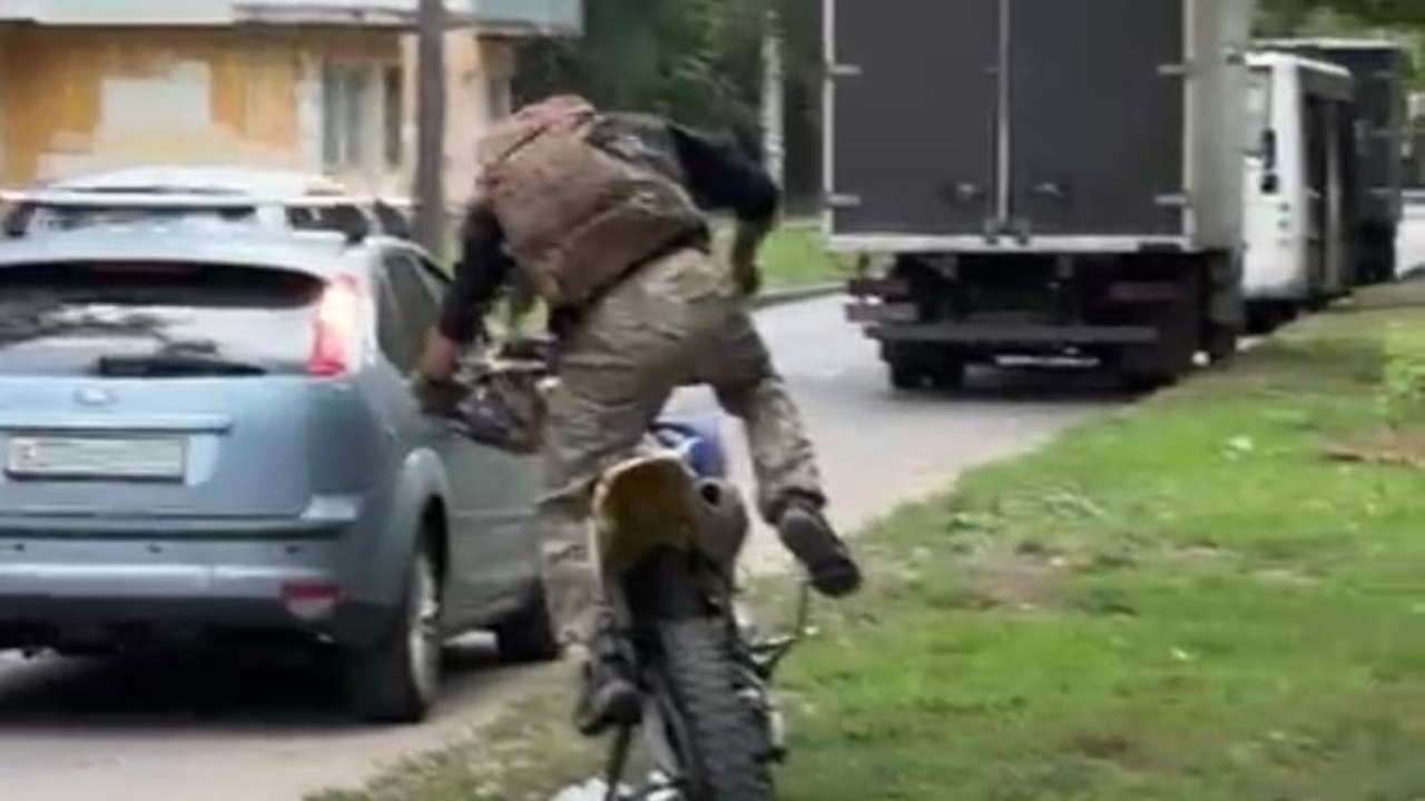 В Самаре идет розыск мотоциклиста, сбившего ребенка и скрывшегося с места ДТП ДТП произошло около 19:00 27 июля на улице Свободы