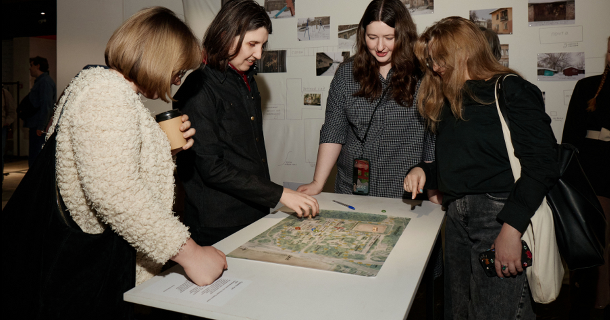 В «ЗИМ Галерее» пройдут экскурсии по выставке о поселке Толевый После экскурсий гости смогут принять участие в ...