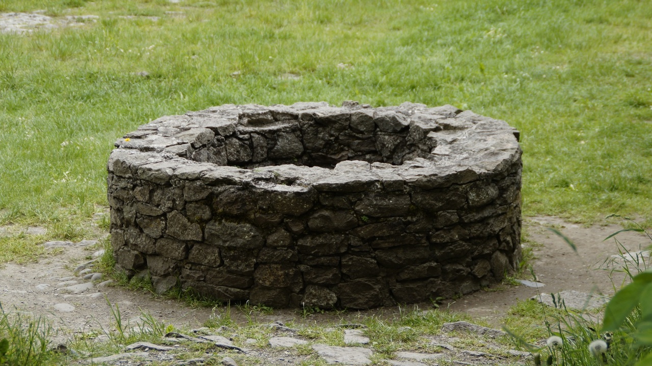 Ученые выяснили, что мегалиты Карнака на 1000 лет старше, чем считалось ранее Таким образом, бретонский памятник оказался ста...