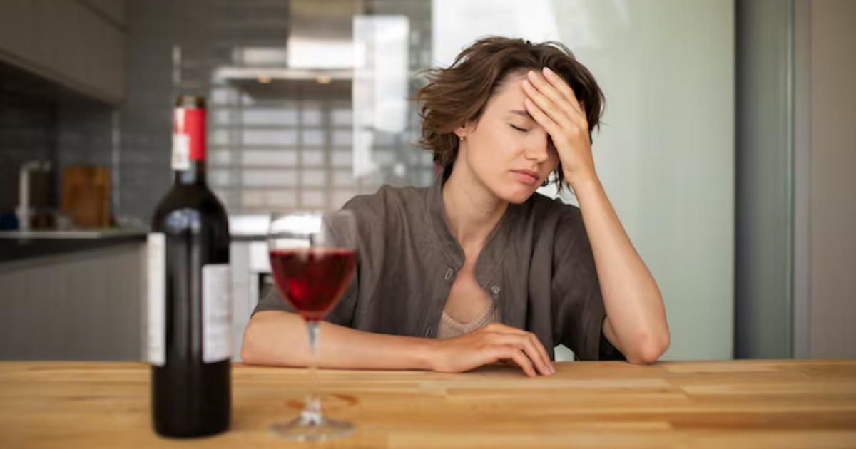 Врач обратил внимание на резкий контраст в прич...