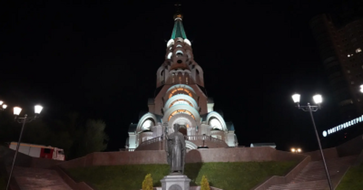 Службы начнутся в период с 22:30 до 23:30 и зав...