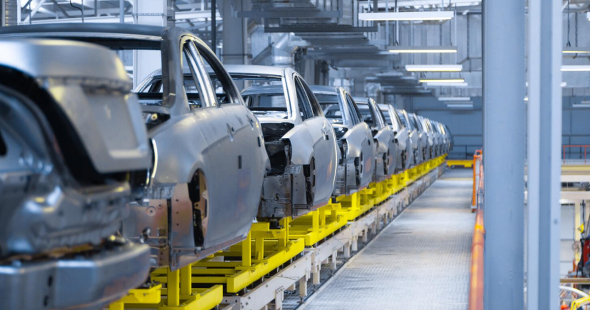 110km: почему так и не идет массовый выпуск авто из нержавеющей стали На бумаге нержавеющая сталь выглядит мечтой люб...