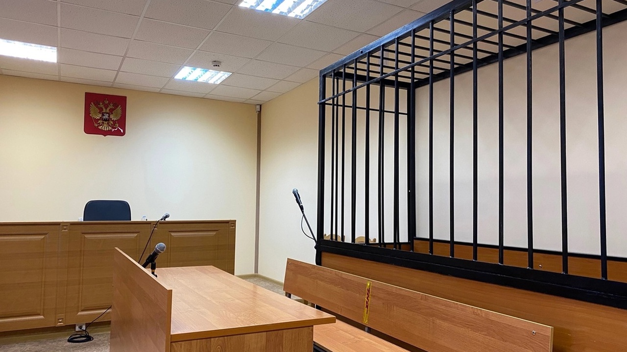 В Самаре экс-глава ГУ МЧС и его возможные сообщники предстанут перед судом Они являются фигурантами уголовного дела о взят...