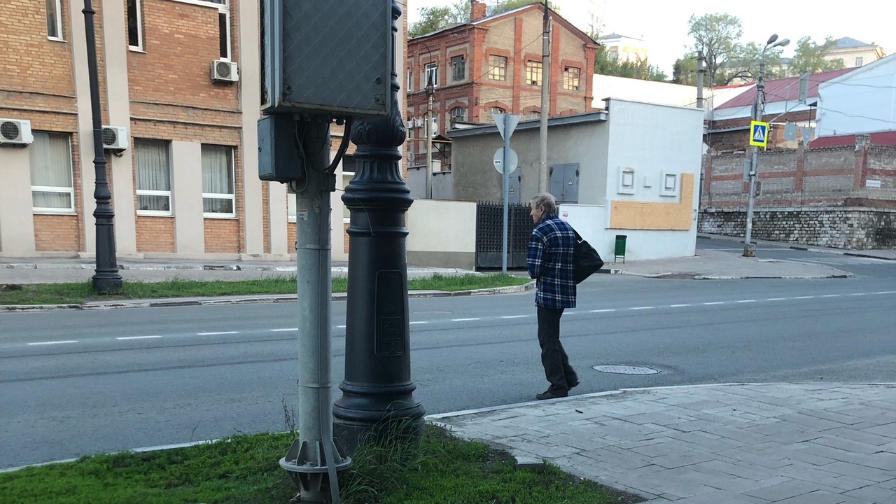 Пенсионеры в октябре смогут получить дополнител...