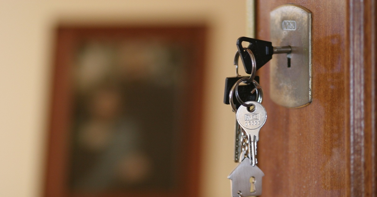 В среднем, квартира продается за полгода