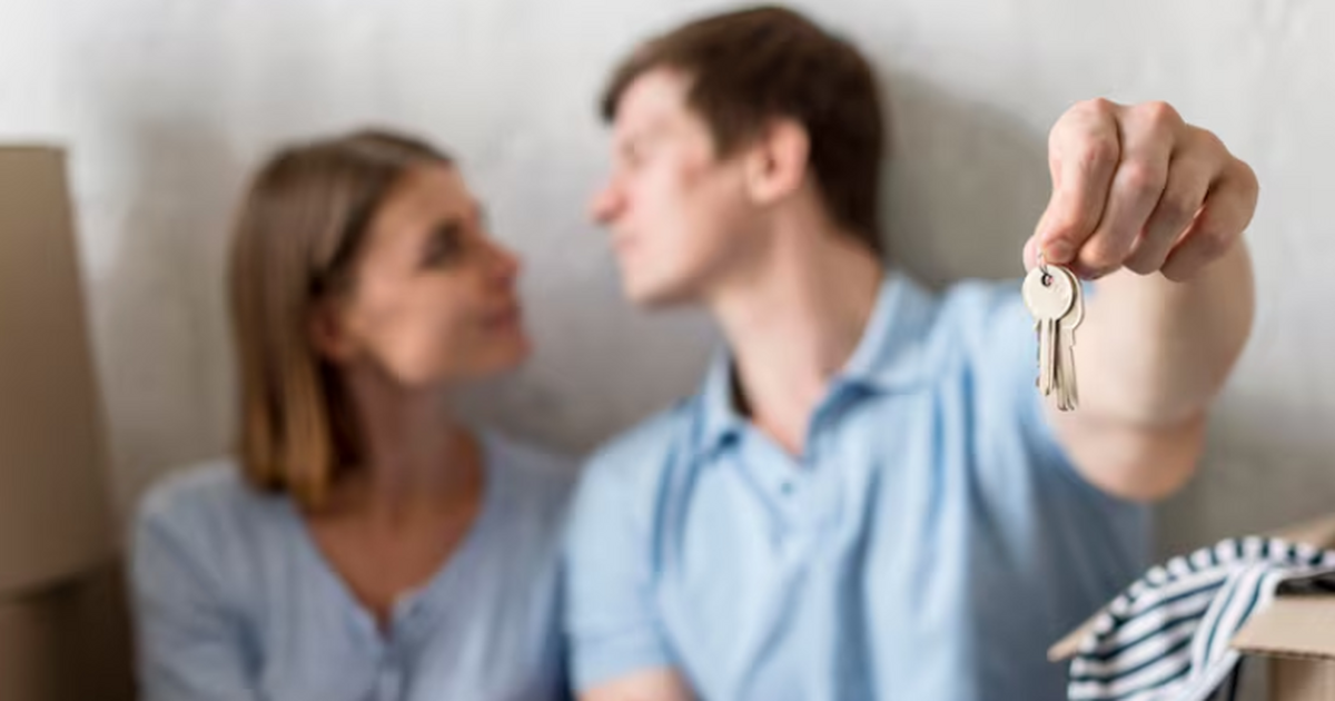 Депутаты предложили нотариат и страхование для всех сделок с единственным жильём Депутаты Госдумы направили председателю Верховн...