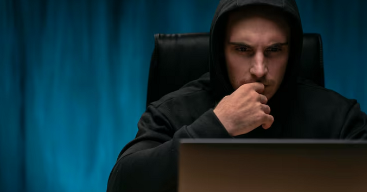 МВД России сообщает о мошенниках, которые под в...