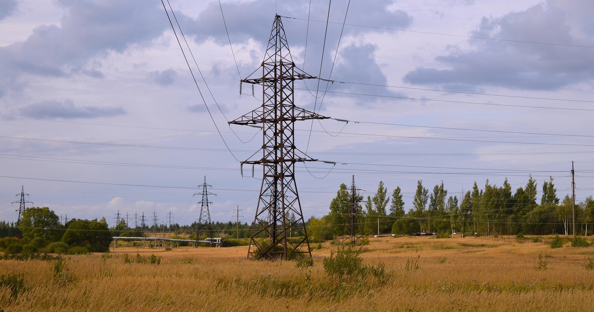 Губернатор поздравил энергетиков с профессионал...