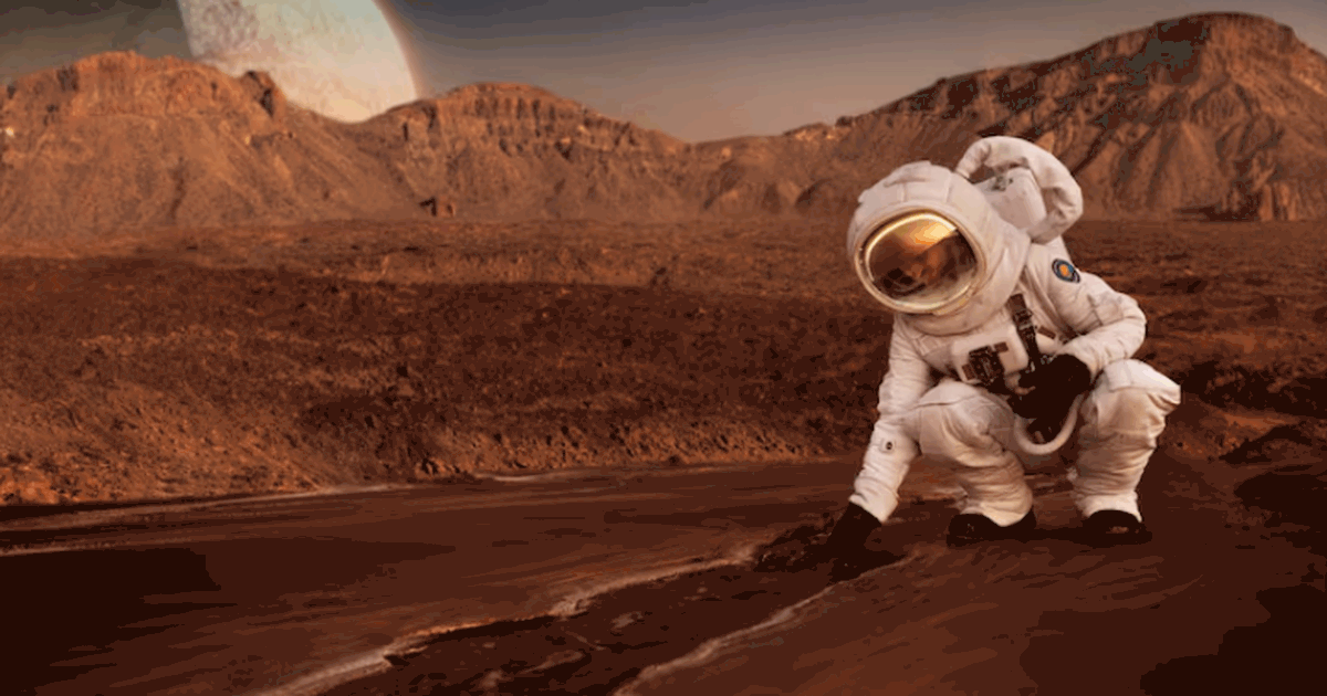 Загадочный объект на Марсе попал на снимок марсохода Curiosity Марсоход Curiosity сфотографировал необычный об...