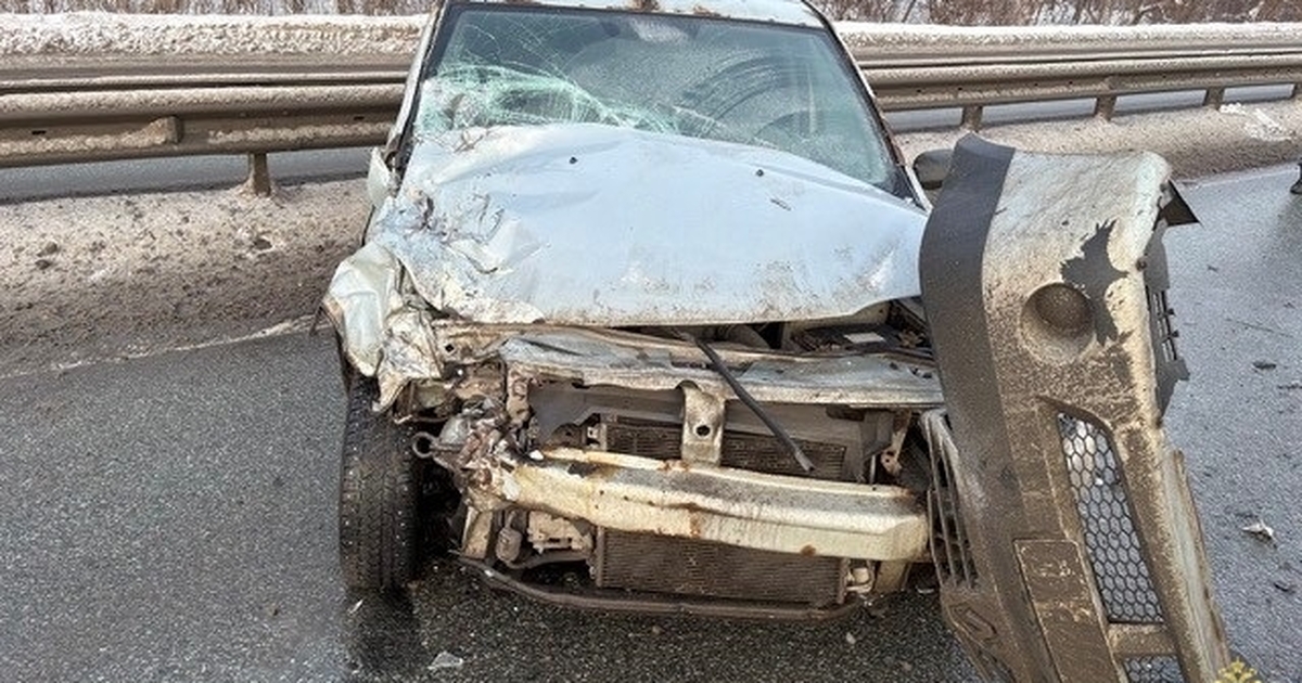 Тракториста госпитализировали с места ДТП