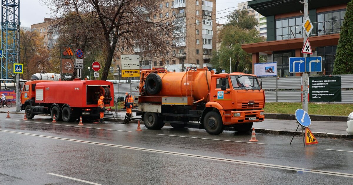 В Самаре прочистили 27 км ливневок перед сезоном дождей Об этом сообщили в Администрации Самары