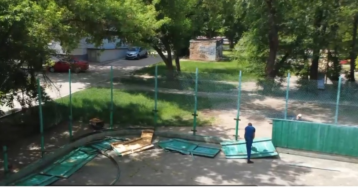 Жители могут направлять предложения по развитию...