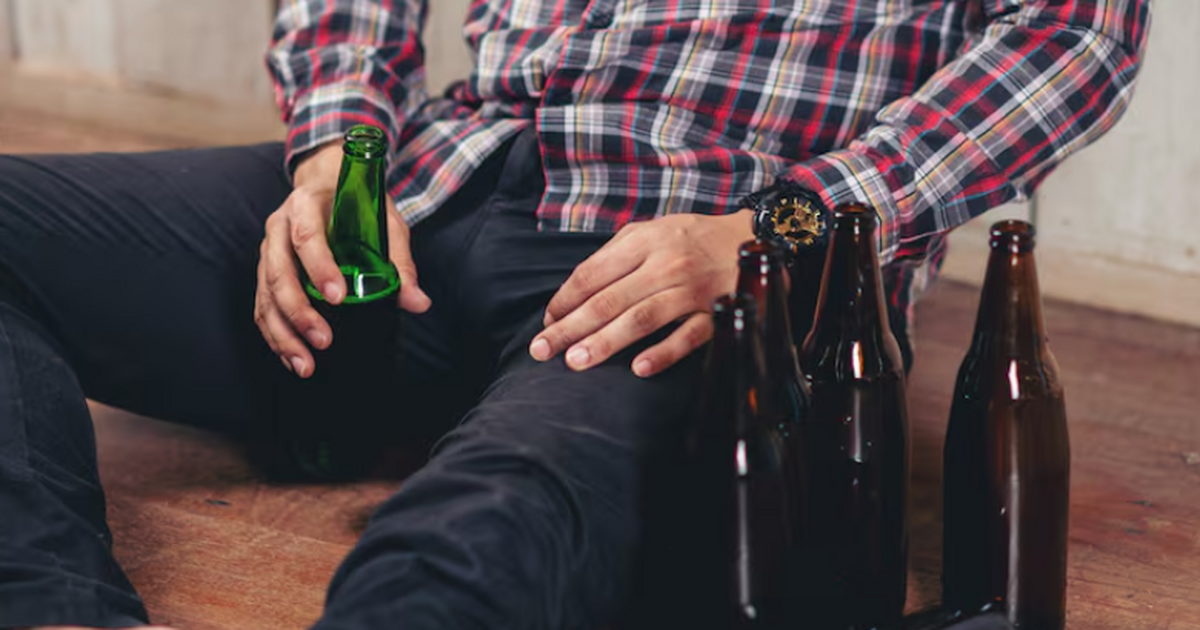 Доктор Руслан Исаев рассказал, что алкоголизм м...