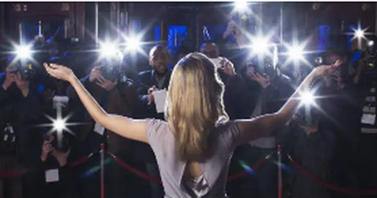 Молодежь ценит в кумирах прежде всего харизму и...