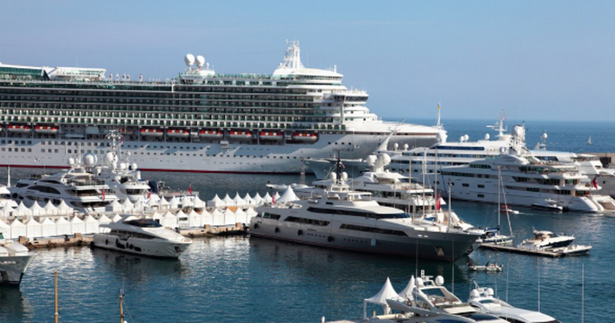 Американская компания Walt Disney Company в мар...