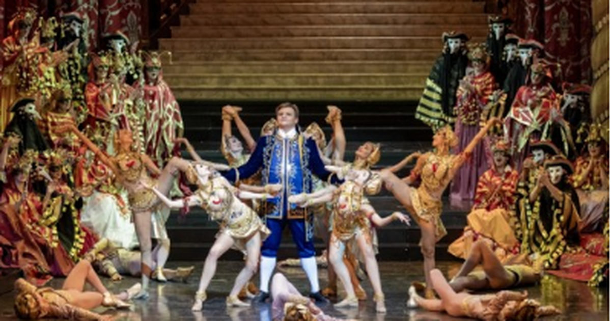 Коллектив выступал на новой сцене Большого теат...