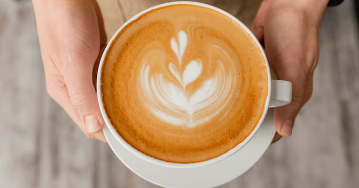 Учёные Цюриха выяснили, как кофе сокращает сон и делает его глубже Регулярное употребление кофе действительно сокр...