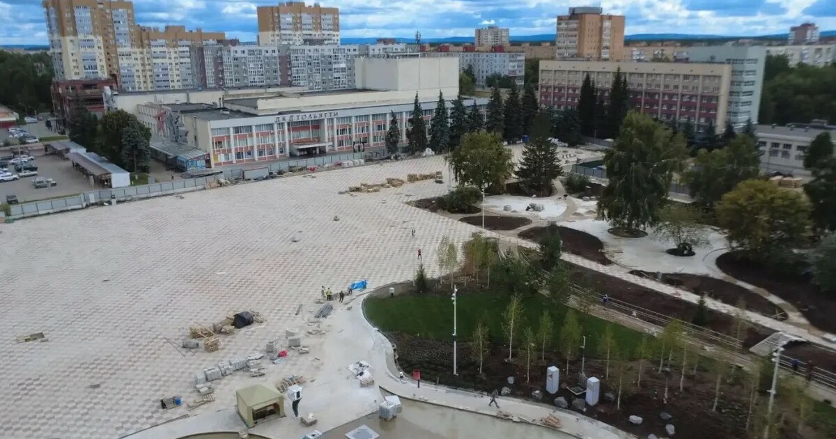 Центральным элементом общественного пространств...