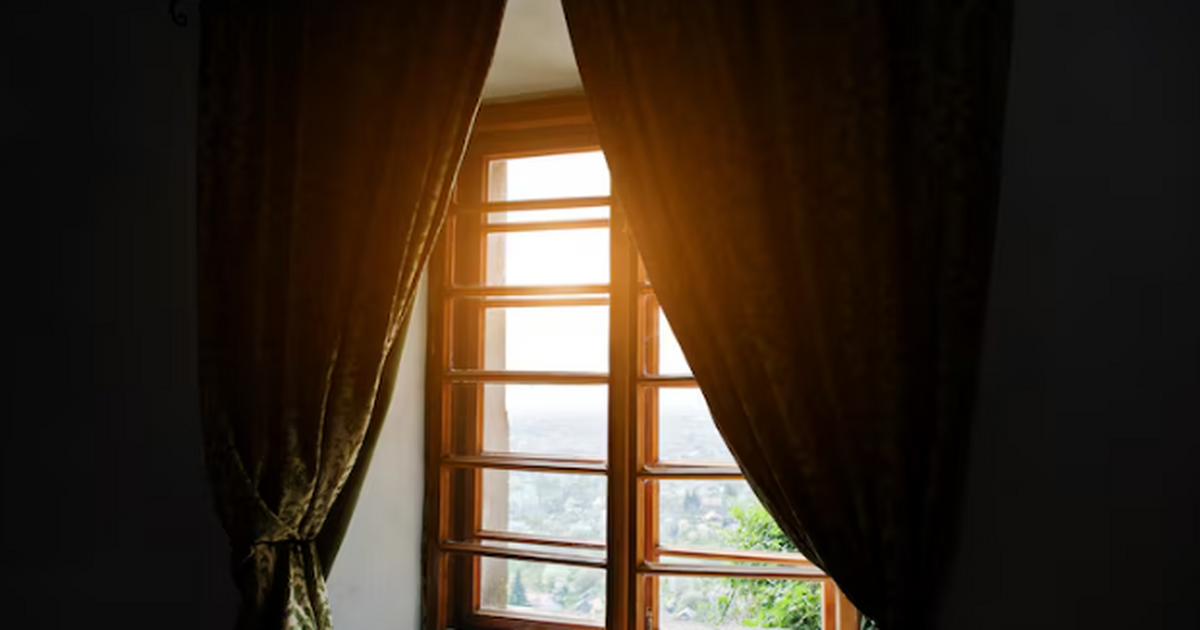 Почему отказываются от штор: новые варианты оформления окон в 2026 году Шторы больше не обязательны: тренд, который мен...