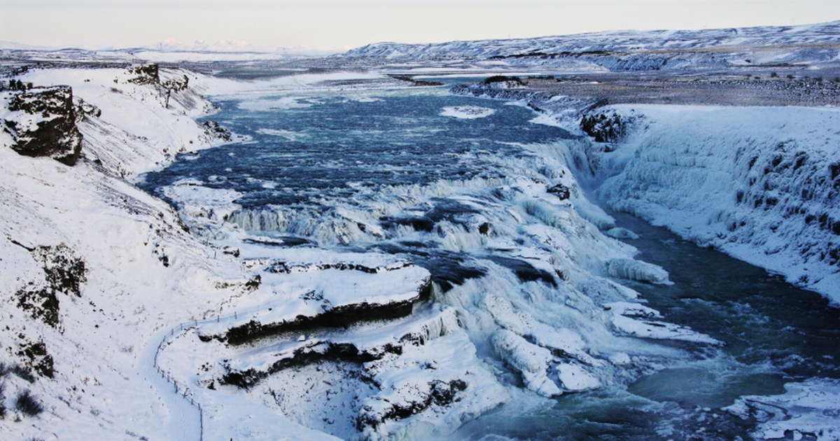 Ученые ИНГГ СО РАН изучают углеводороды арктической части России Учёные Института нефтегазовой геологии и геофиз...
