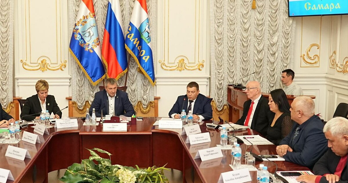 Он призвал национальные центры активнее участво...