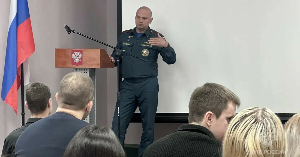 Беседа была приурочена к предстоящему Дню пожар...