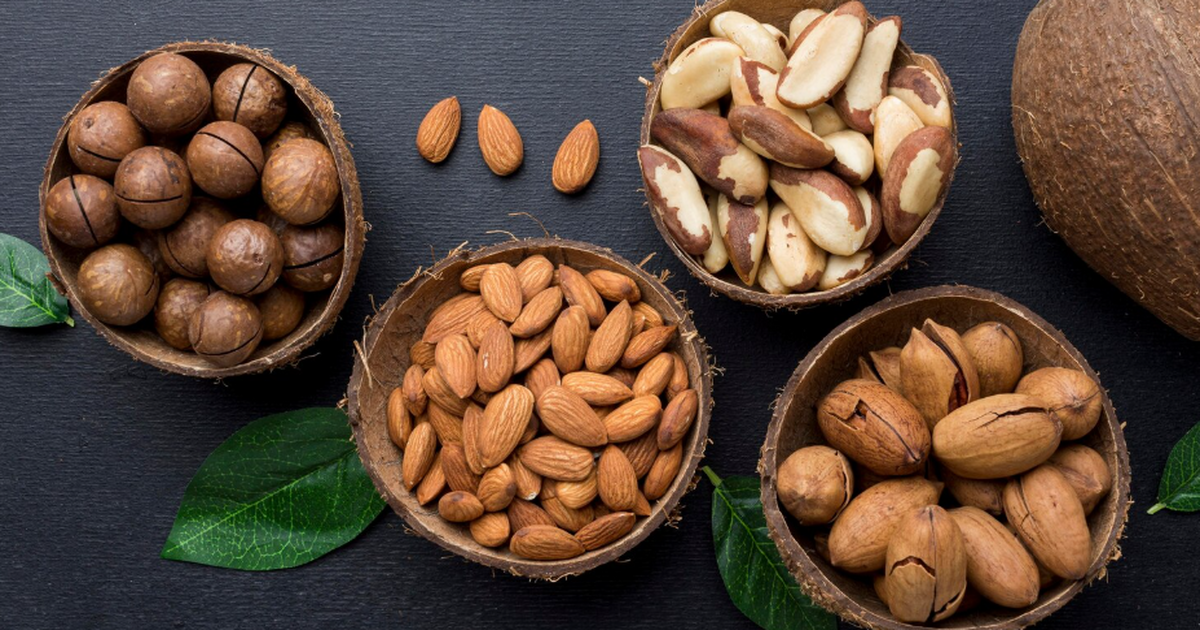 Природное соединение уролитин А способно за кор...