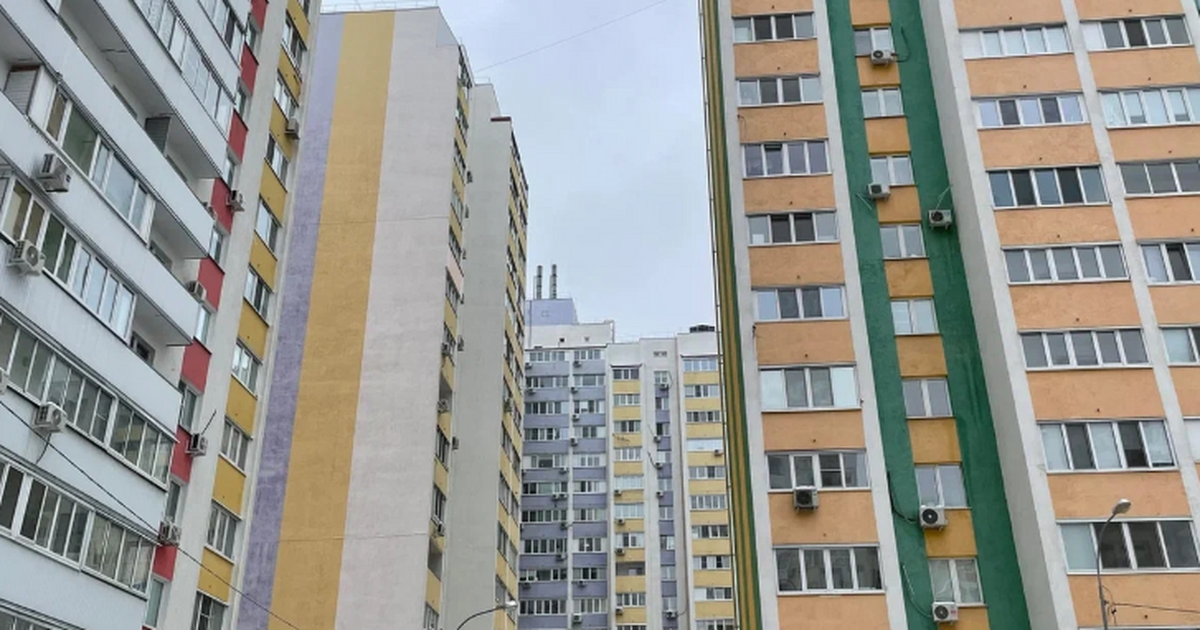 Можно ли продать квартиру с материнским капитал...