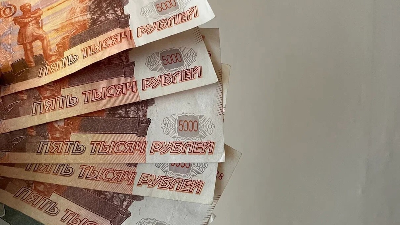 «Кладите трубку». Иронизировать, общаясь с аферистами, крайне рискованно Как отмечает куратор проекта "Мошеловка" Алла Х...