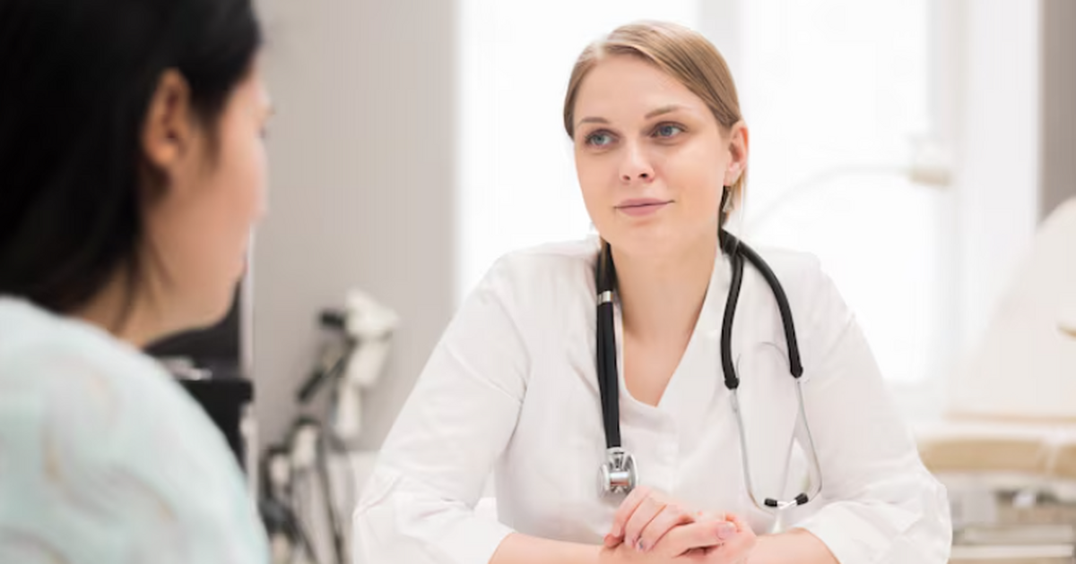 В российских поликлиниках обсуждают передачу ча...