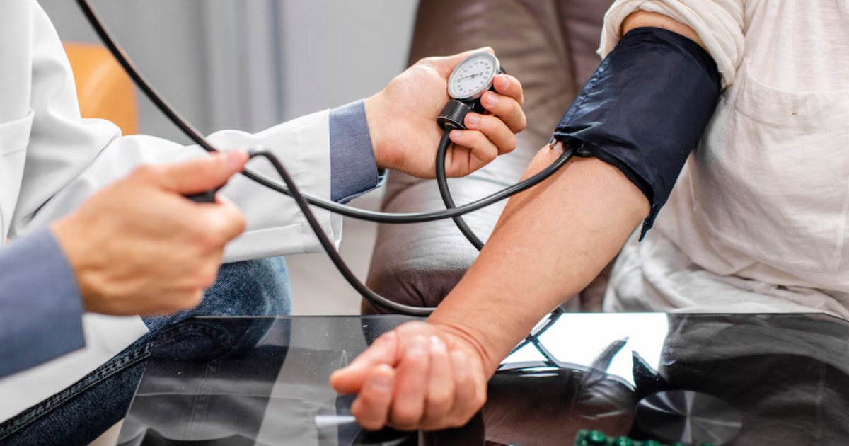 С возрастом организм постепенно теряет силу и с...