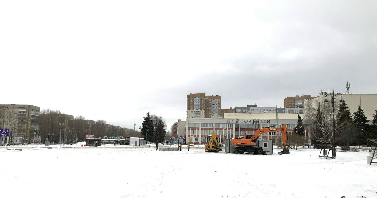 На данный момент на площади уже подготовлены пл...