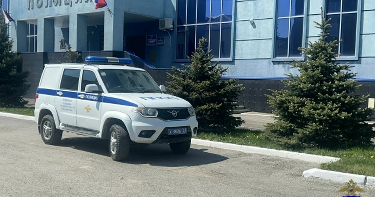Похищенный телефон был изъят и возвращен владельцу