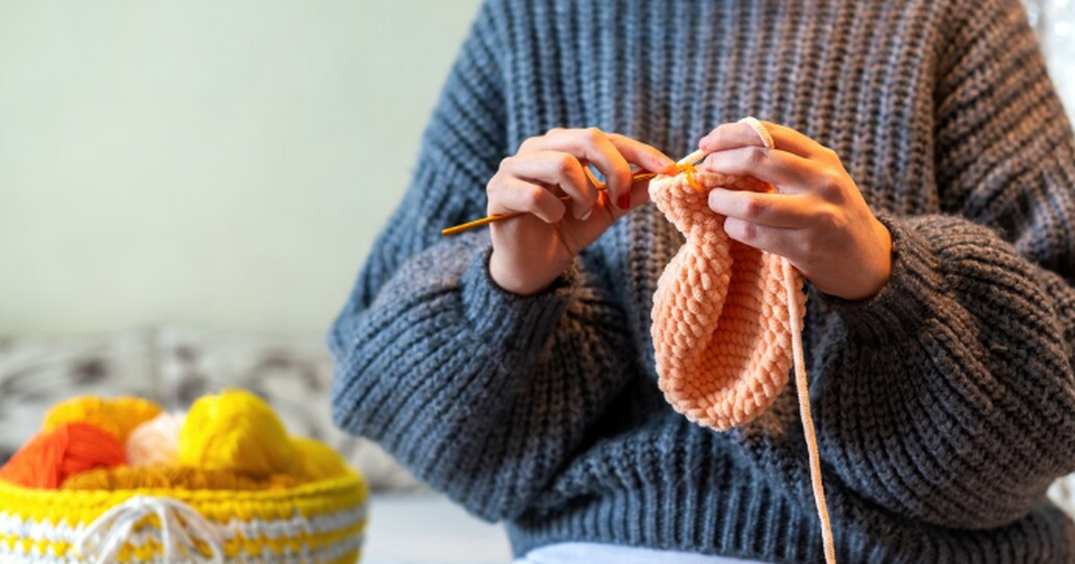 Вязание против стресса: почему спицы лечат лучш...
