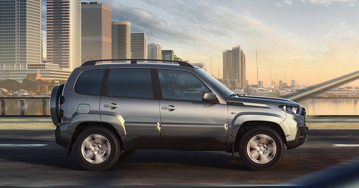 LADA Niva Travel получила модернизацию и светодиодные фары: названы цены Стали известны цены на все версии обновлённой L...