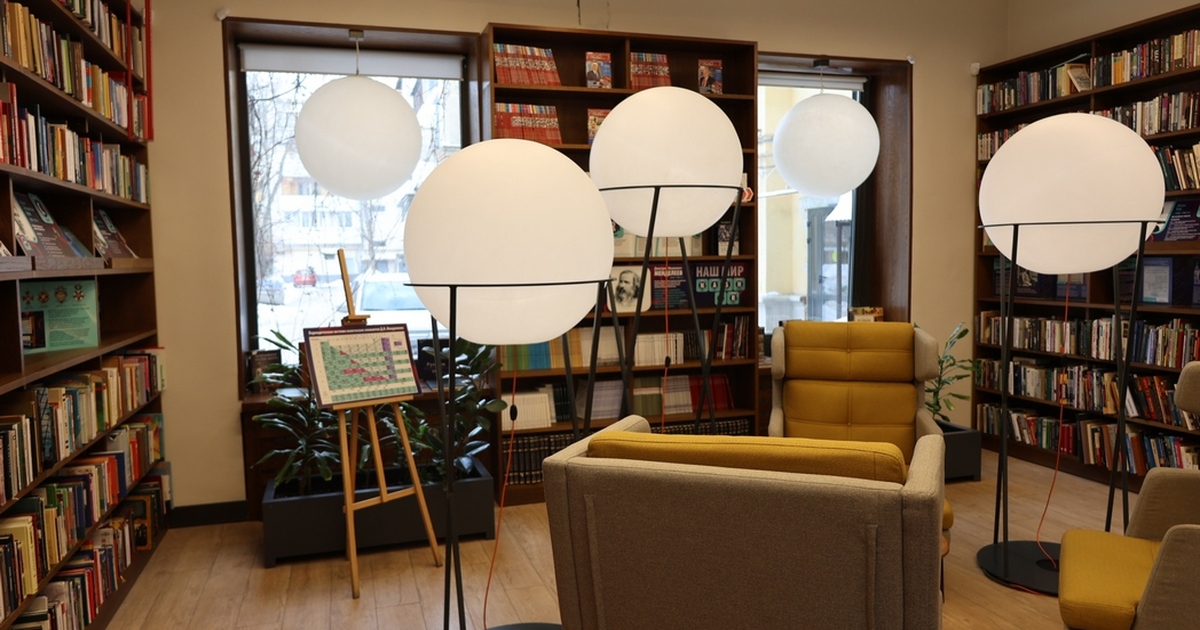 Модельные библиотеки Самары становятся центрами притяжения знаний Выездное заседание комитета губдумы прошло в Це...