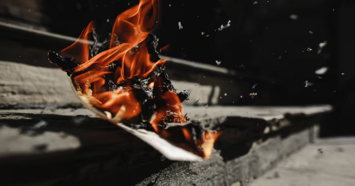 Министр Боровиков предложил запретить опасные жидкости для подростков Министр экономического развития Алтая Сергей Бо...