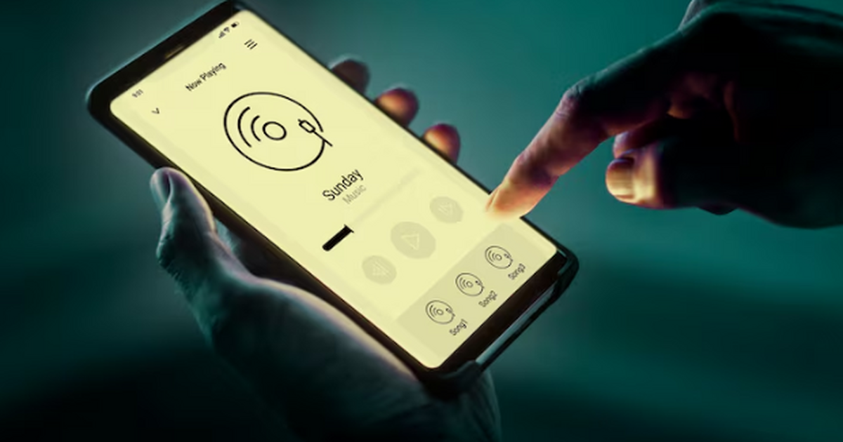 Компания Motorola начала продажи флагманского с...