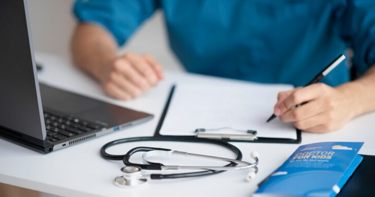 Первый в России инструмент на базе ИИ анализиру...