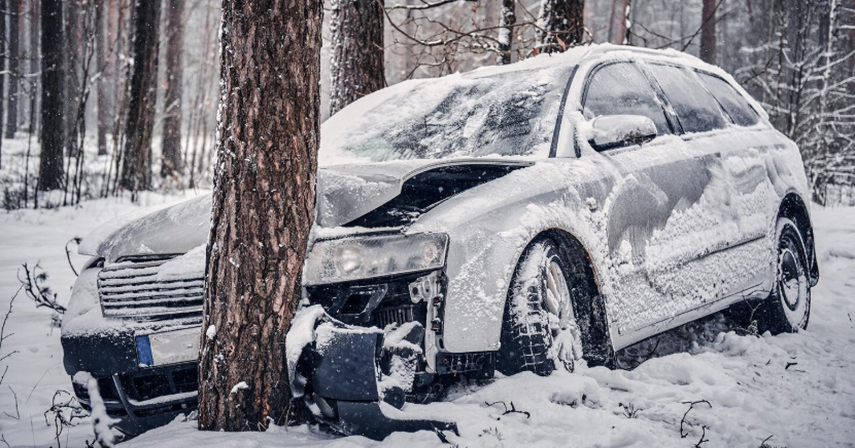 Водители гибридных автомобилей погибают в дорож...