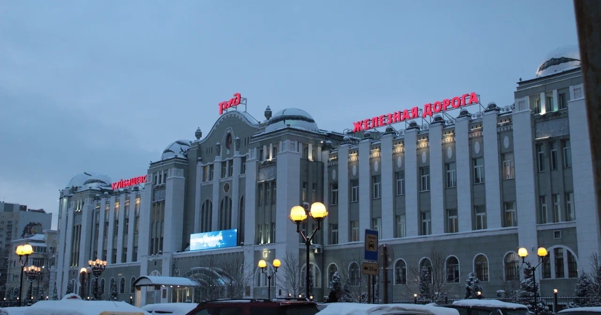 РЖД запустит дополнительный рейс Самара-Адлер на новогодние праздники Пик пассажиропотока ожидается 30 декабря и 11 я...