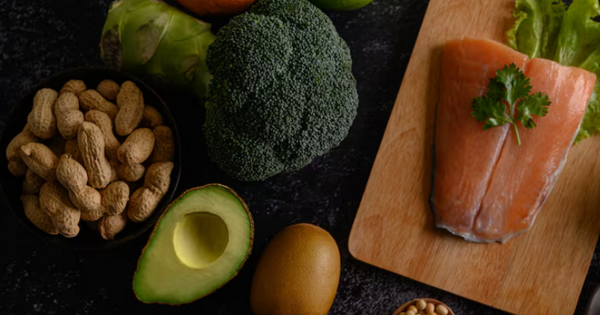 Особая диета борется с деменцией: у добровольцев вырос мозговой кровоток Исследователи представили рацион с протекторным...