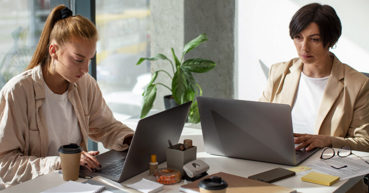 В Госдуме предложили сократить рабочий день в России до шести часов Депутаты Госдумы от КПРФ внесли законопроект о ...