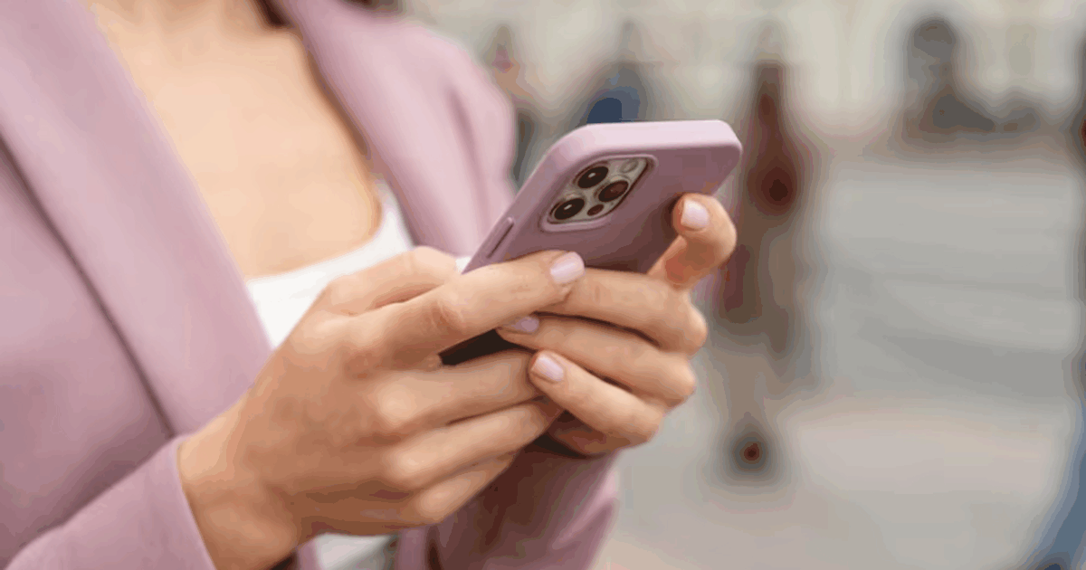 МВД предупредило о новой схеме мошенничества с iPhone МВД России предупредило о новой схеме вредоносн...