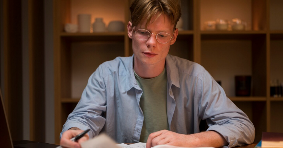 Исследование показало: мозг по‑разному учится в начале и конце дня Ученые показали, что способность мозга обрабаты...