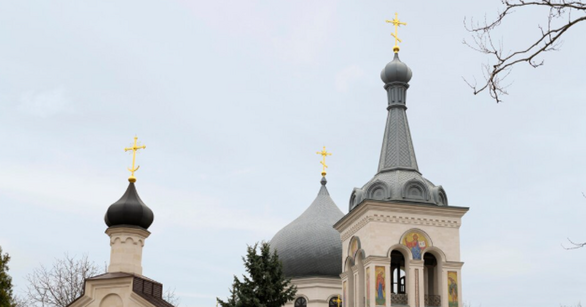 Священник Головин объяснил, почему смертных грехов не семь, а четыре Православный священник Владимир Головин пояснил...