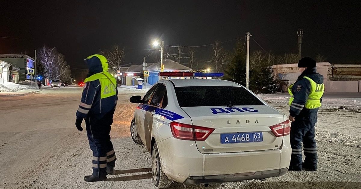 В Кошкинском районе задержан водитель без прав с признаками опьянения Полицейские возбудили уголовное дело, водителю ...