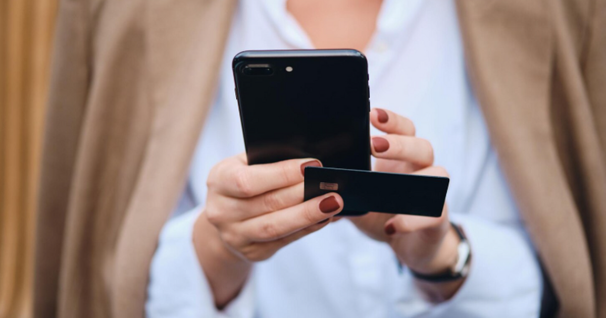 В Роскачестве объяснили, почему оплата переводо...